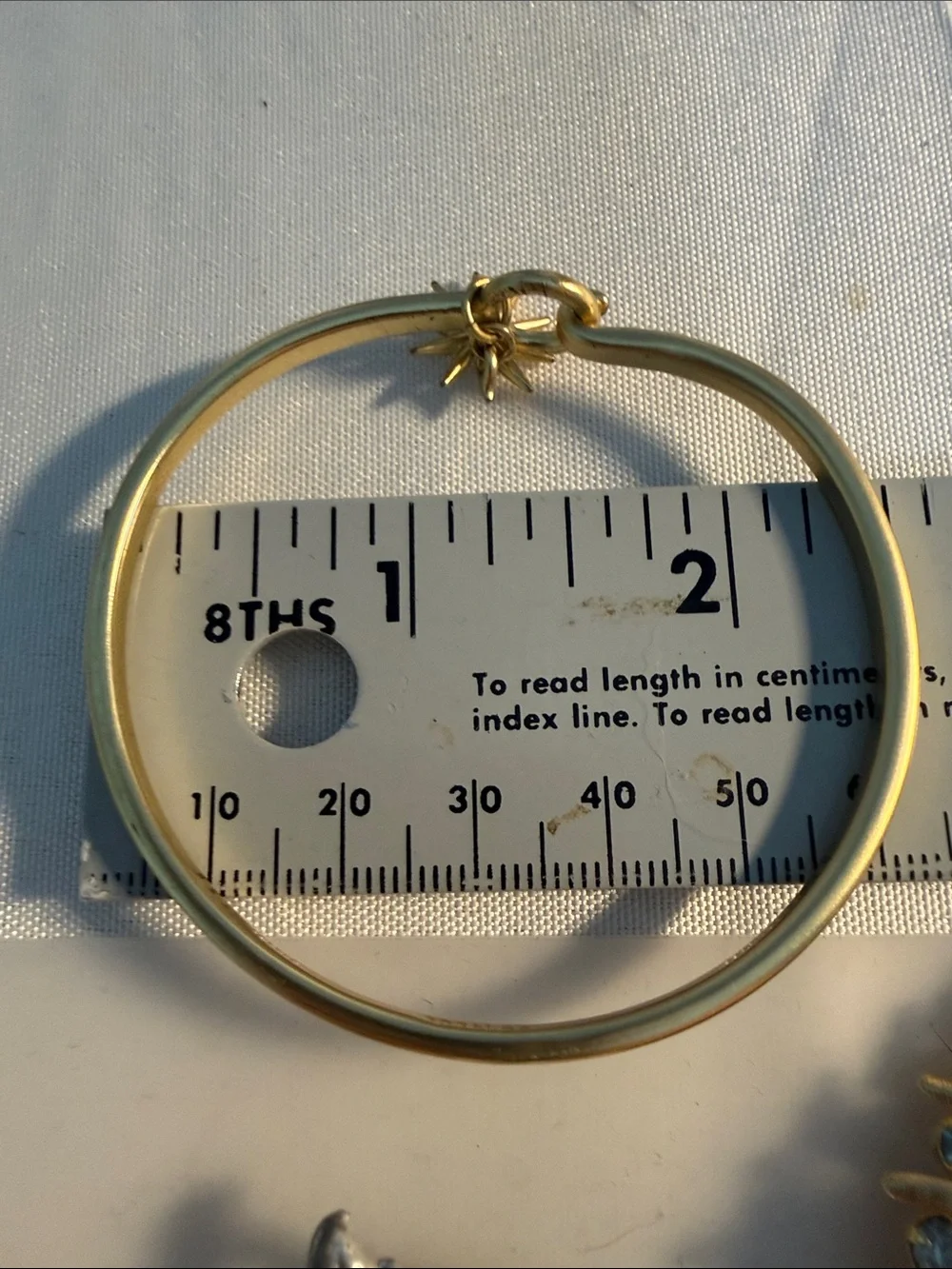 Spartina Gold Starburst Charm Bangle Bracelet - 6.5” Guc